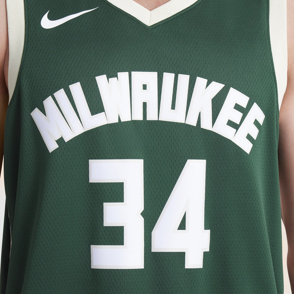 Milwaukee Bucks Jersey - Giannis Antetokounmpo