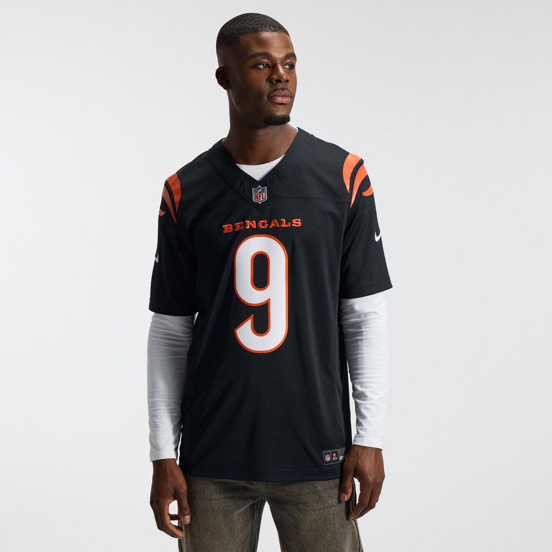 Joe Burrow Cincinnati Bengals Team Stitched Jersey - Black